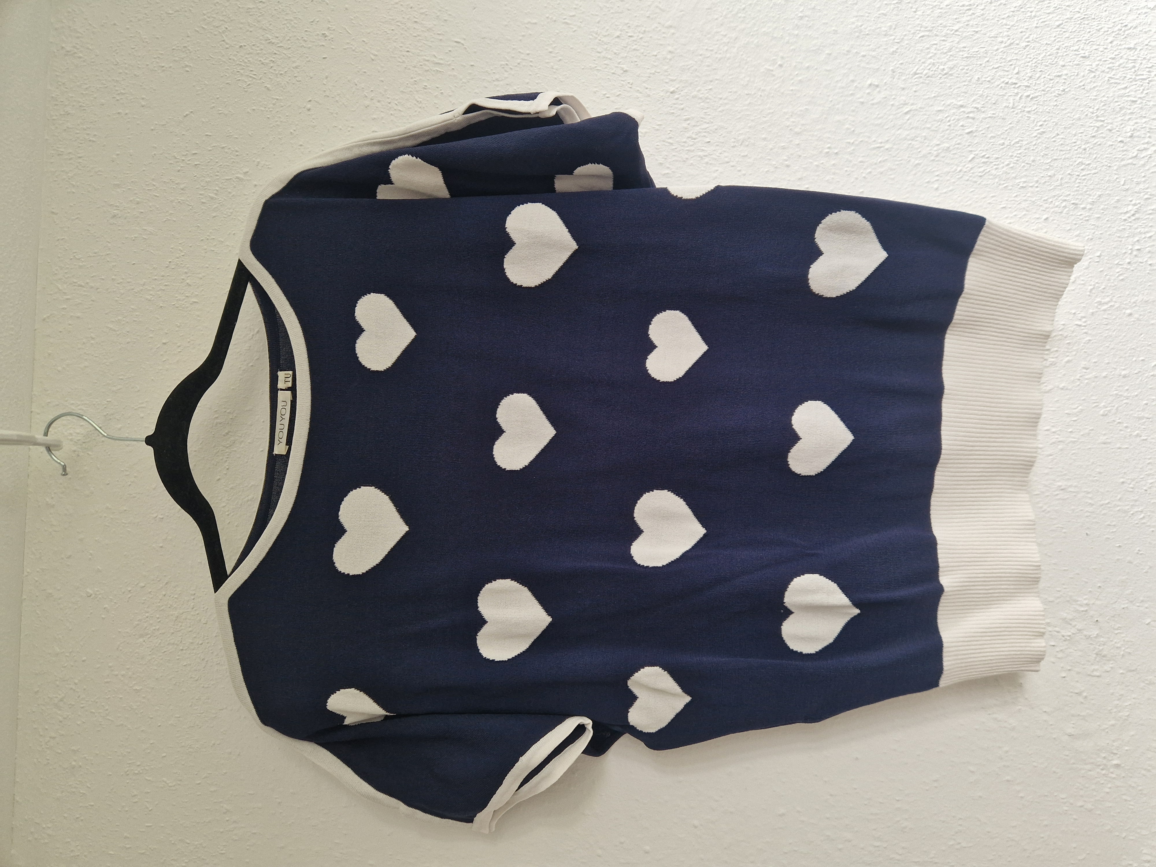 YouYou pullover. Maat M. Donkerblauw/hartjes.