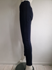 Studio Anneloes pantalon. Maat M. Donkerblauw/travelstof.