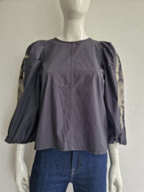 By-Bar Ziggy blouse top met ballonmouwen. Maat S. Midnight/borduursels.