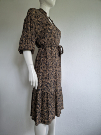 Moscow midi jurk. Maat M. Camel/blauw.