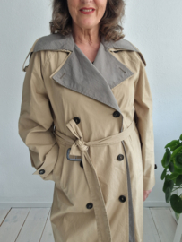 COS trenchcoat. Maat S/M. Beige