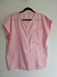 Joy lichtroze top. Maat 40.
