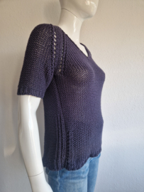 Stroke trui. Maat M. Donkerblauw.