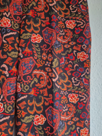 Geisha pantalon. Maat 36/38, Zwart/print.