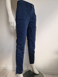 Closed pantalon Pedal Pusher. It.maat 46 (38/40). Donkerblauw.