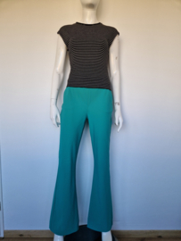 Closed shirt. Maat S. Zwart/wit gestreept.