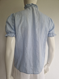 Golden Live blouse. Maat M. Lichtblauw.