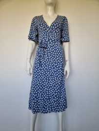 Juffrouw Jansen overslagjurk. Maat S. Blauw