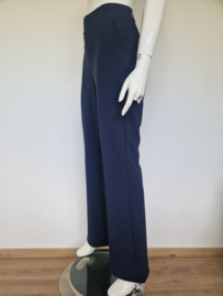 Studio Anneloes travelstof pantalon. Maat M. Donkerblauw.