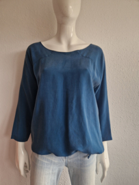 Humanoid top. Maat L. Petrol.