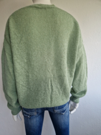 Summum vest. Maat L. Zachtgroen/alpaca.