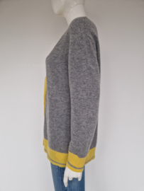 Ermanno Scervino vest. Maat 38, Grijs/kasjmier.