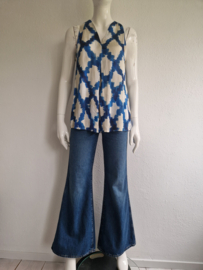 Summum top met V-hals. Maat 34. Ikat print.
