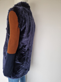 Nikkie bodywarmer. Maat 40, Inktblauw/faux fur