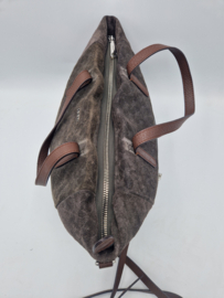 Joop! Handtas. Maat M. Dark grey/leer.