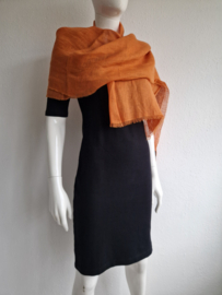 Max Mara Weekend shawl. Oranje/linnen.