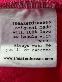 Sneakerdresses jurk | Maat L | Fuchsia |