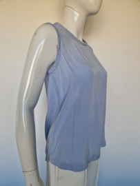 Aperto top. Maat 36, Lichtblauw/zijde.