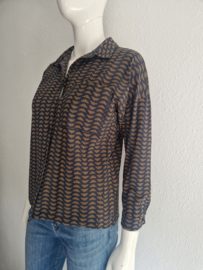 Studio Anneloes blouse. Maat S. Grijs/bruin/travelstof.