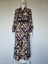 Marc Aurel set (blouse & midi rok). Grafische print. Maat 38