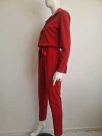 Studio Anneloes skinny fit jumpsuit Angelique. Maat L. Rood/travelstof.