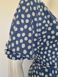 Juffrouw Jansen overslagjurk. Maat S. Blauw