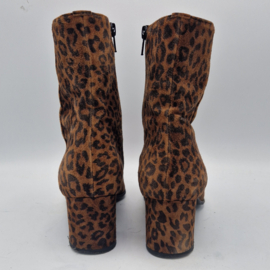 Lilian enkellaarsjes. Maat 41. Cognac/zebraprint.
