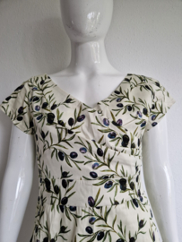 Vintage look jurk. Maat 42, Crème/olijvenprint.