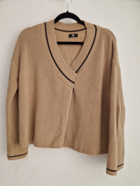 RIANI gebreide katoenen trui. Maat 36. Camel/beige