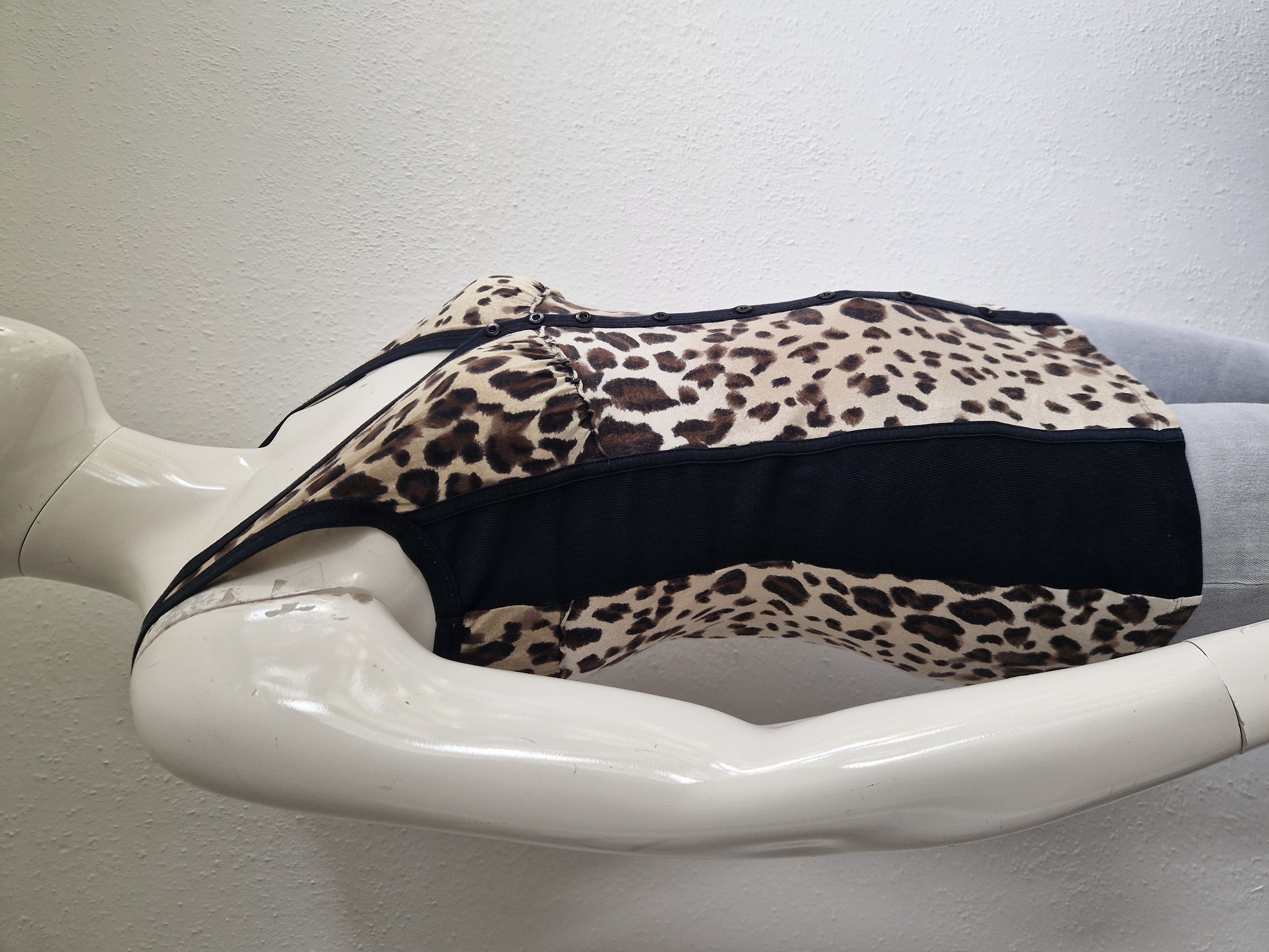Marc Cain top. Maat 3,Crème/dierenprint.