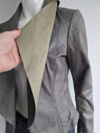 Transmission blazer. Maat 38. Groen/leer.