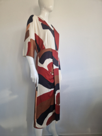 K-Design midi jurk. Maat M. Crème/wijnrood