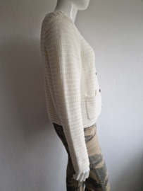 Red Button vest Chanel. Maat XL. Off white.