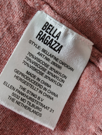 Bella Ragazza cardigan. Maat S. Roze.