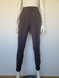 D’Étoiles Casiopé pantalon. Maat M. Taupe