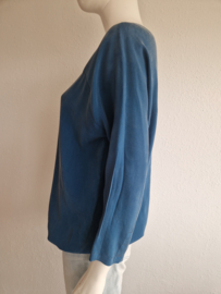 Humanoid top. Maat L. Petrol.
