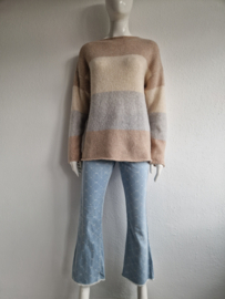 Riani trui. Maat 40, Crème/beige/wol.