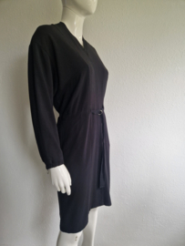 Joline Jolink jurk met V-hals. Maat M. Zwart.