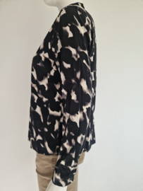 B. Copenhagen blouse. Maat 38, Zwart/crème/print.