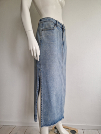 Object denim skirt Rep. Maat M. Blauw.