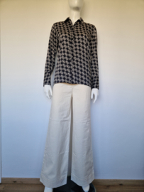 Sandro Paris blouse. Maat 1, Zwart/kettingprint.