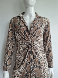 Drole de Copine jurk. Maat L. Snakeprint.