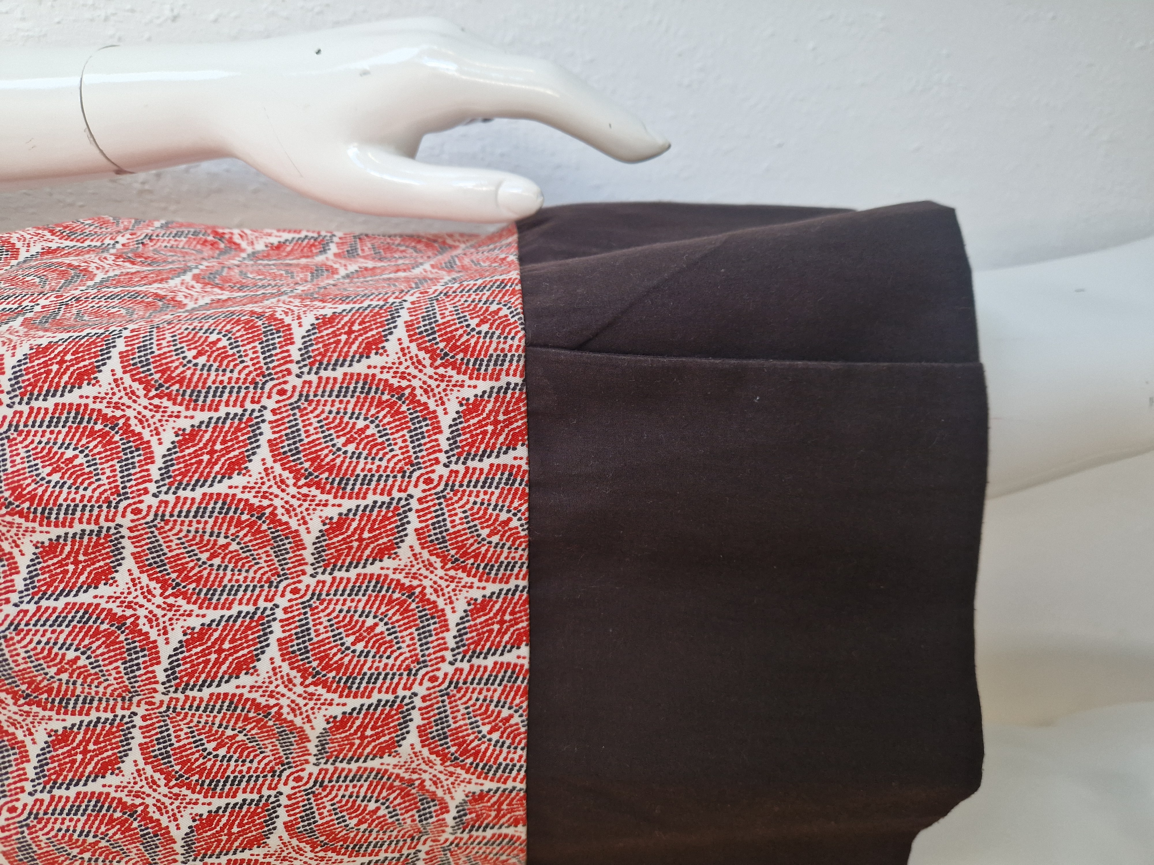 Trucco zomerjurk. Maat 38, Bruin/rood/print.