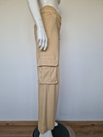 Nenette Milano cargo broek. Maat 36/38. Beige.