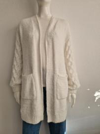 Esqualo vest. Maat L. Crème