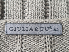 Giulia e Tu trui met V-hals | Maat 44 | Olijfgroen |