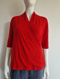 Marc Cain Sports overslagtop. Maat 5, Rood.