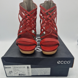 Ecco sandalen met sleehak. Maat 40. Rood/leer.