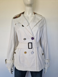 Oilily double breasted trenchcoat. Mt. 38, Crème.