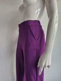 Studio Anneloes flared pantalon. Maat S. Paars/travelstof.